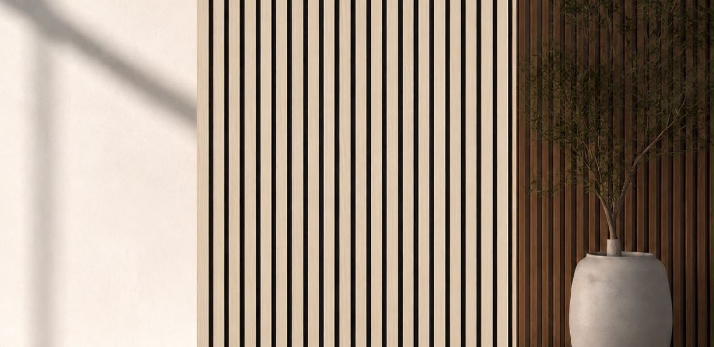 Panneaux muraux effet bois à lames verticales